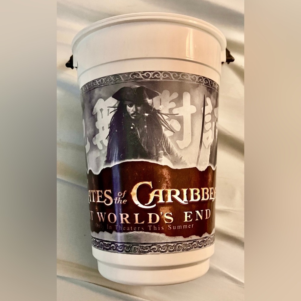 Disney Pirates of Caribbean World's End Souvenir Popcorn Bucket Johnny Depp
